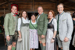 Landesregierer-Treffen bei der Krone-Alm: LR Stefan Hermann, LR Claudia Holzer, LH-Stv. Manuela Khom, LH Mario Kunasek, LR Simone Schmiedtbauer und LR Karlheinz Kornhäusl (v.l.) © Land Steiermark/Robert Binder; Verwendung bei Quellenangabe honorarfrei Landesregierer-Treffen bei der Krone-Alm: LR Stefan Hermann, LR Claudia Holzer, LH-Stv. Manuela Khom, LH Mario Kunasek, LR Simone Schmiedtbauer und LR Karlheinz Kornhäusl (v.l.)
