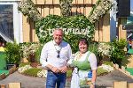 Großer Tag für das Grüne Herz: LH Mario Kunasek und LH-Stv. Manuela Khom beim „Großen Preis von Österreich“ am Red Bull-Ring. © Land Steiermark/Mitteregger; Verwendung bei Quellenangabe honorarfrei Großer Tag für das Grüne Herz: LH Mario Kunasek und LH-Stv. Manuela Khom beim „Großen Preis von Österreich“ am Red Bull-Ring.