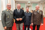 Neujahrsempfang der Steiermärkischen Landesregierung: LH Mario Kunasek (2.v.l.) mit Militärkommandant Heinz Zöllner, Landespolizeidirektor Gerald Ortner und Landesfeuerwehrkommandant Reinhard Leichtfried © Land Steiermark/Robert Binder; Verwendung bei Quellenangabe honorarfrei Neujahrsempfang der Steiermärkischen Landesregierung: LH Mario Kunasek (2.v.l.) mit Militärkommandant Heinz Zöllner, Landespolizeidirektor Gerald Ortner und Landesfeuerwehrkommandant Reinhard Leichtfried